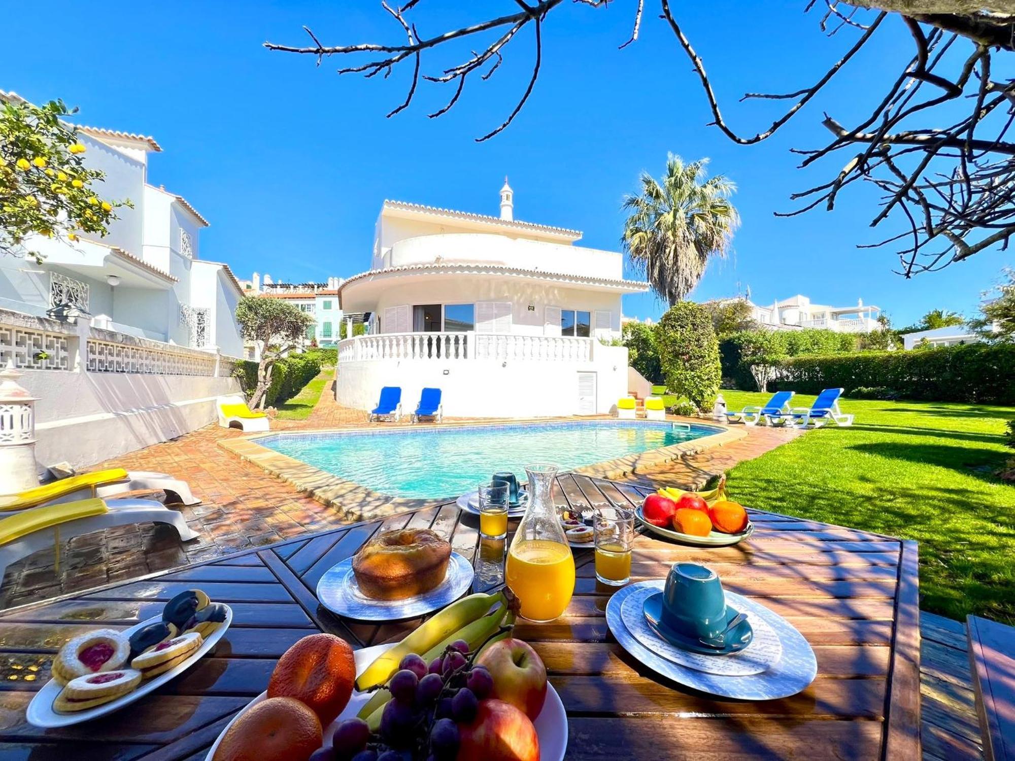Vilamoura Brightness Villa With Pool By Homing Exterior foto
